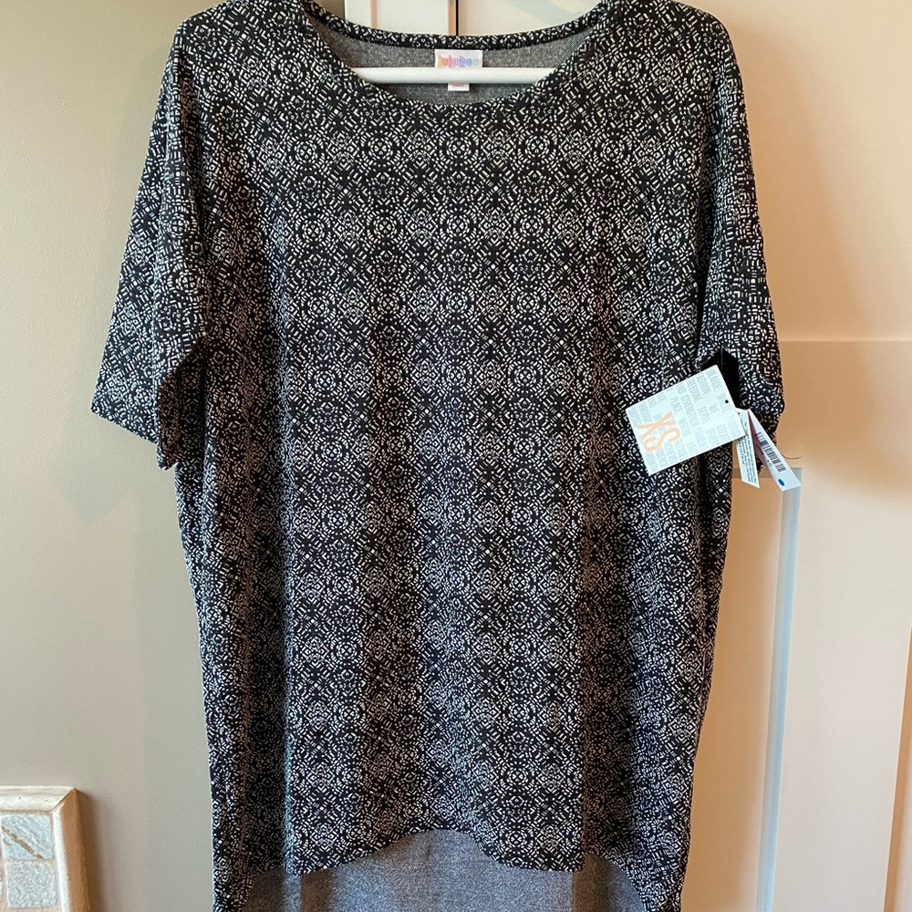 LuLaRoe XS Irma Black & White